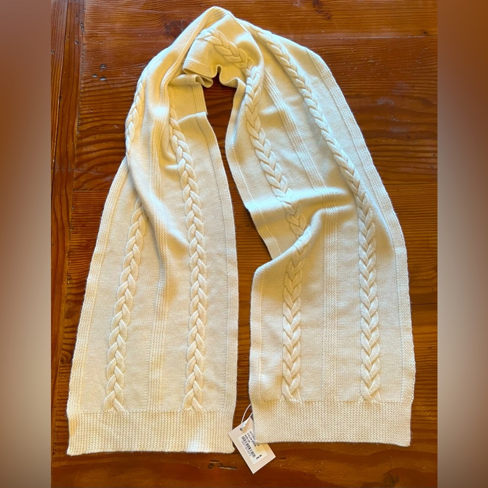 Peter Millar Women’s Cashmere Cable Knit Scarf